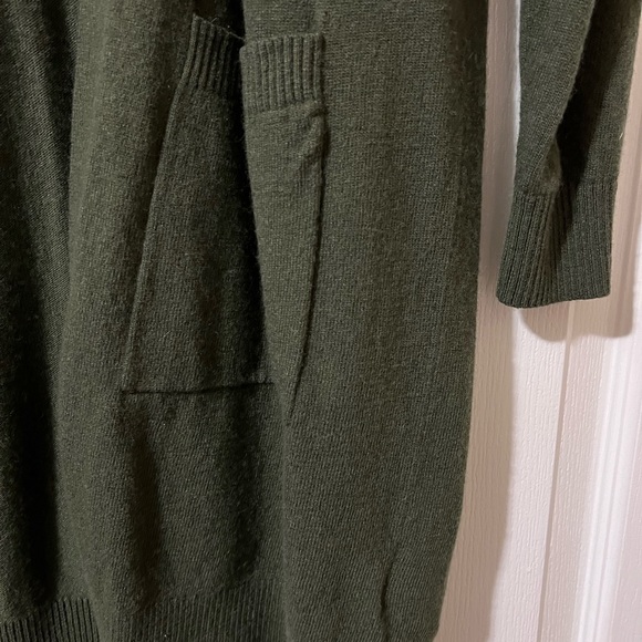 Lauren Ralph Lauren women’s size small long sleeve cardigan. - Picture 4 of 9